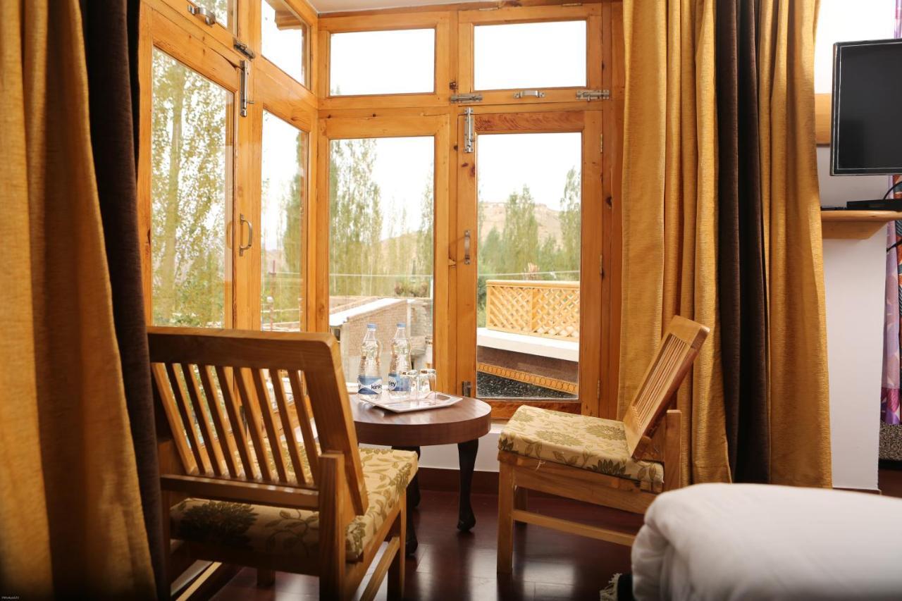 Hotel Nature'S Land レー エクステリア 写真